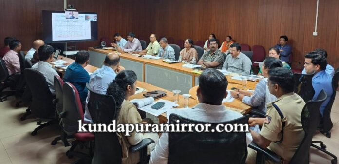 Minister online meeting news photo 1_wm