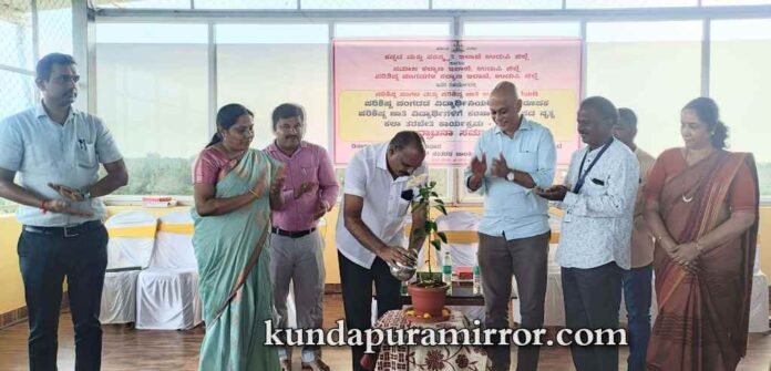 ಕಂಸಾಳೆ ಜಾನಪದ ನೃತ್ಯ ಕಲಾತರಬೇತಿ 1_wm